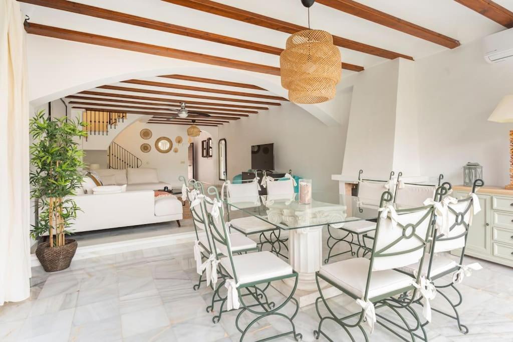 Stylish Spanish 3 Bd Townhouse On The Golden Mile Marbella Exteriér fotografie