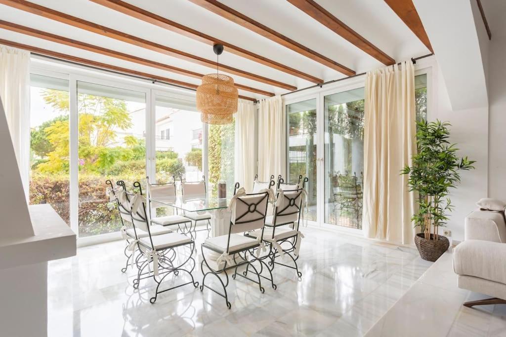 Stylish Spanish 3 Bd Townhouse On The Golden Mile Marbella Exteriér fotografie