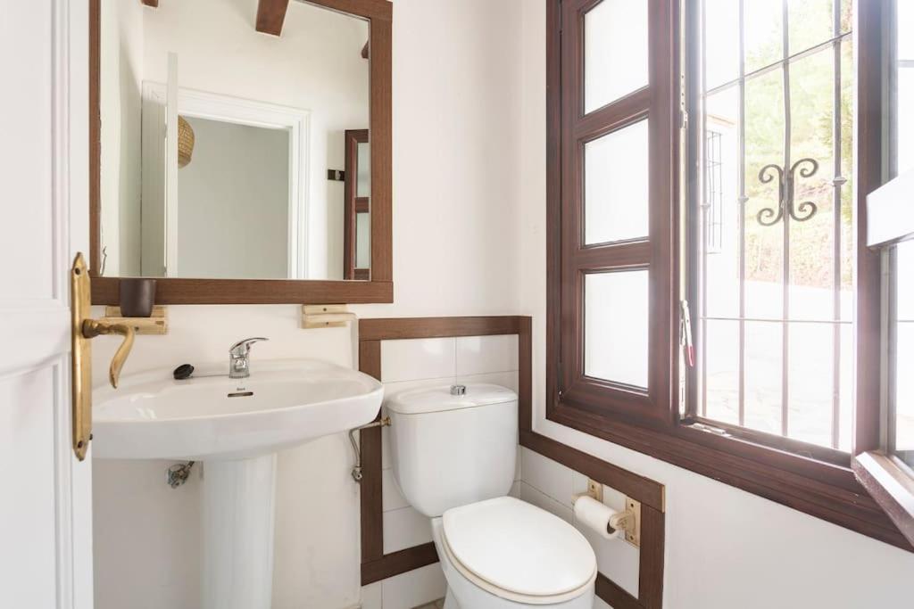 Stylish Spanish 3 Bd Townhouse On The Golden Mile Marbella Exteriér fotografie
