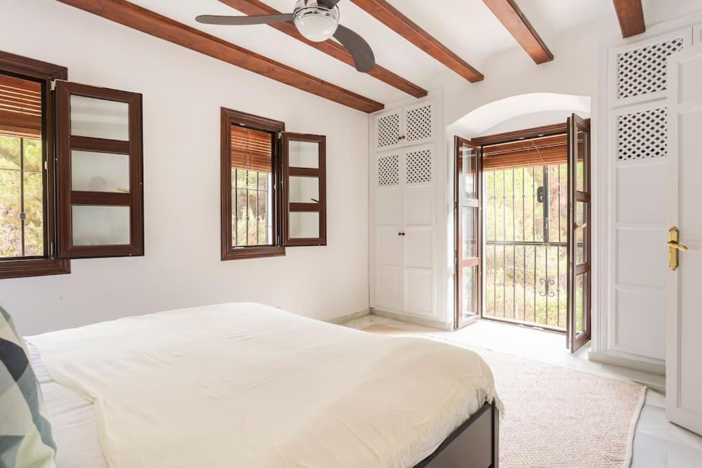 Stylish Spanish 3 Bd Townhouse On The Golden Mile Marbella Exteriér fotografie